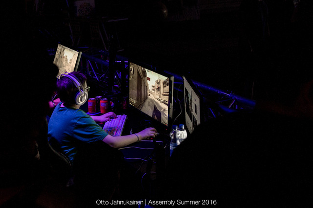 OttoJahnukainen_ASMS2016-24.jpg by Torstai